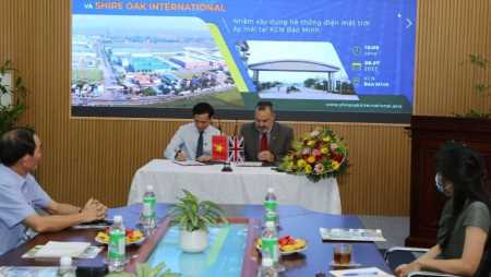 SOI: Cooperation in developing rooftop solar power project in Bao Minh Industrial Park