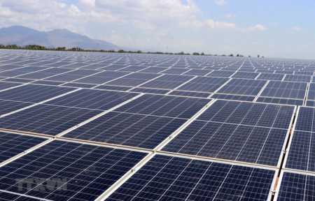 Bộ Công Thương đề xuất làm thêm điện mặt trời