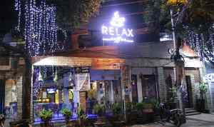 Relax Coffee: Phong cách café sân vườn hồ cá lên ngôi