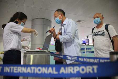 Việt Nam: tạm dừng cấp thị thực cho người nước ngoài từ 0h ngày 18-3