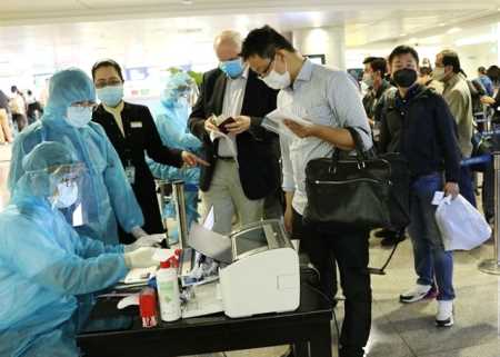 Vietnam to retest foreign experts who completed quarantine upon arrival