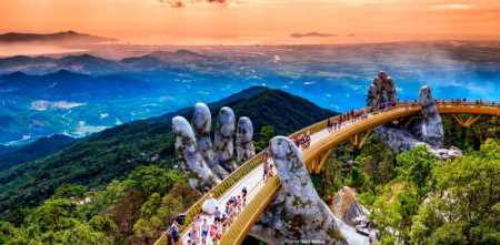 Da Nang offers South Korean tourists free Covid tests en route home